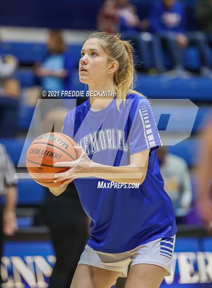Thumbnail 3 in Evansville Memorial vs. Jasper (Niehause Classic) photogallery.