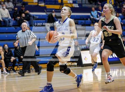 Thumbnail 3 in Evansville Memorial vs. Jasper (Niehause Classic) photogallery.