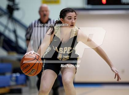 Thumbnail 2 in Evansville Memorial vs. Jasper (Niehause Classic) photogallery.