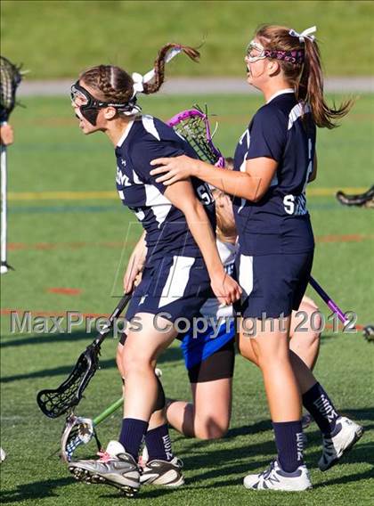 Thumbnail 3 in Hauppauge vs. Eastport-South Manor (Section 11 Class B Final) photogallery.