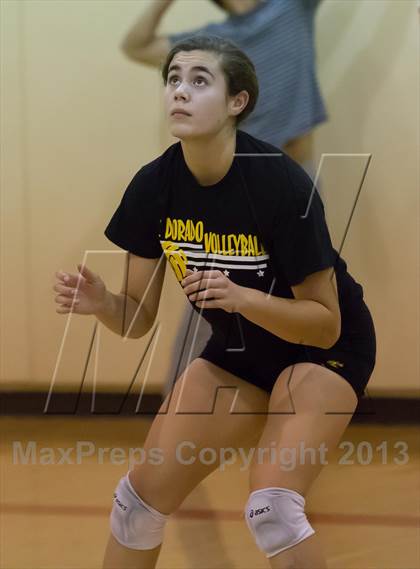 Thumbnail 3 in El Dorado @ Flintridge Sacred Heart (CIF SS Playoffs) photogallery.