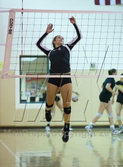 Thumbnail 2 in El Dorado @ Flintridge Sacred Heart (CIF SS Playoffs) photogallery.