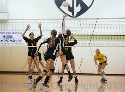 Thumbnail 2 in El Dorado @ Flintridge Sacred Heart (CIF SS Playoffs) photogallery.