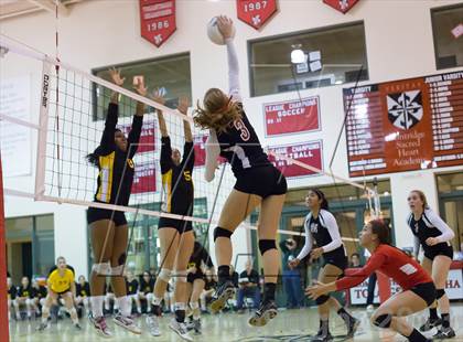Thumbnail 2 in El Dorado @ Flintridge Sacred Heart (CIF SS Playoffs) photogallery.