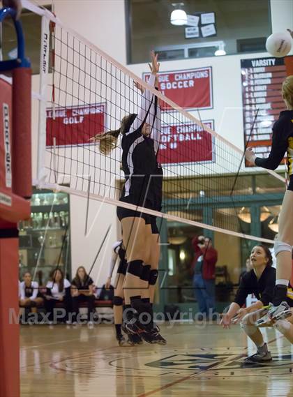 Thumbnail 3 in El Dorado @ Flintridge Sacred Heart (CIF SS Playoffs) photogallery.