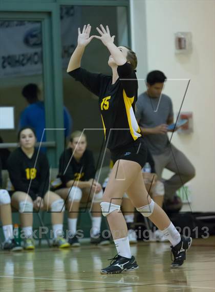 Thumbnail 1 in El Dorado @ Flintridge Sacred Heart (CIF SS Playoffs) photogallery.