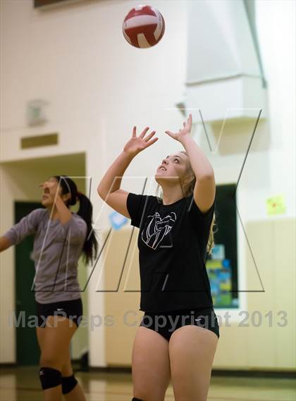 Thumbnail 1 in El Dorado @ Flintridge Sacred Heart (CIF SS Playoffs) photogallery.
