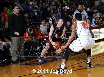 Thumbnail 3 in Bob Jones vs Austin (Huntsville Times Classic) photogallery.