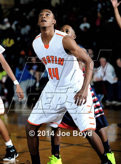 Thumbnail 2 in Bob Jones vs Austin (Huntsville Times Classic) photogallery.