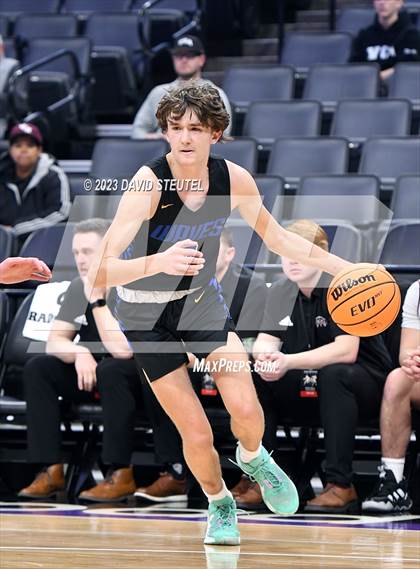 Thumbnail 3 in Sacramento Waldorf vs. Valley Christian (CIF SJS D6 Final) photogallery.
