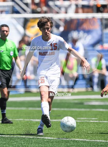 Thumbnail 1 in Bel Air vs Wakeland (UIL 5A Final) photogallery.