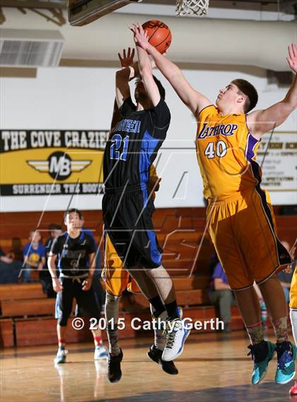 Thumbnail 2 in Pioneer vs. Lathrop photogallery.