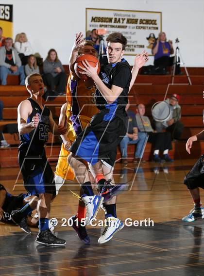 Thumbnail 1 in Pioneer vs. Lathrop photogallery.