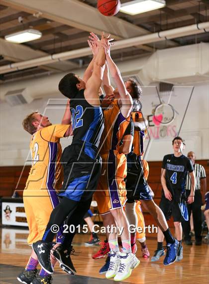 Thumbnail 2 in Pioneer vs. Lathrop photogallery.