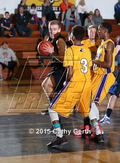 Thumbnail 3 in Pioneer vs. Lathrop photogallery.