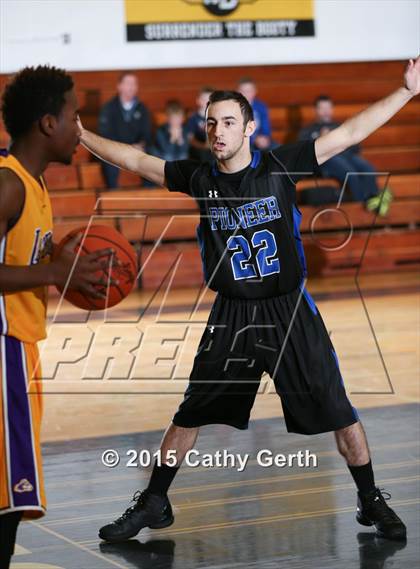 Thumbnail 3 in Pioneer vs. Lathrop photogallery.