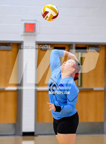 Thumbnail 3 in Centreville @ Oakton photogallery.