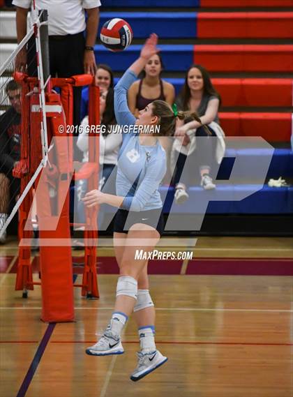 Thumbnail 3 in Valley Christian vs. Presentation (CIF CCS D2 Final) photogallery.