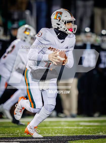 Thumbnail 2 in Frederick Douglass @ Trinity (KHSAA 6A Semifinal) photogallery.