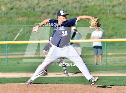 Thumbnail 3 in Reagan [Ronald] @ Central Catholic photogallery.