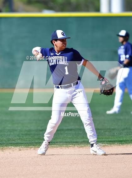 Thumbnail 3 in Reagan [Ronald] @ Central Catholic photogallery.