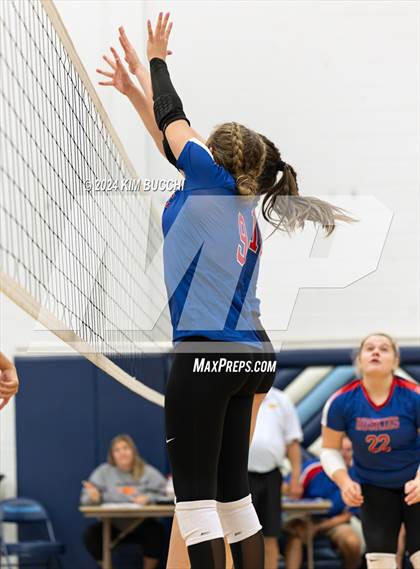 Thumbnail 1 in Hoover vs. Philip Barbour (Philip Barbour Tournament) photogallery.