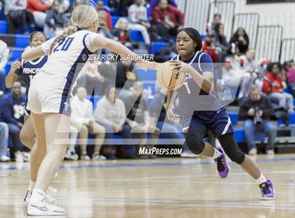 Thumbnail 1 in Principia vs Mater Dei (SWIC Showdown) photogallery.