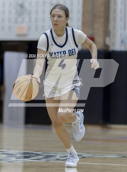 Thumbnail 1 in Principia vs Mater Dei (SWIC Showdown) photogallery.