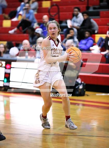 Thumbnail 2 in Cass @ Lassiter photogallery.