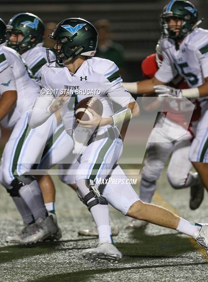 Thumbnail 3 in Irvine Vaqueros vs. Beckman Patriots photogallery.