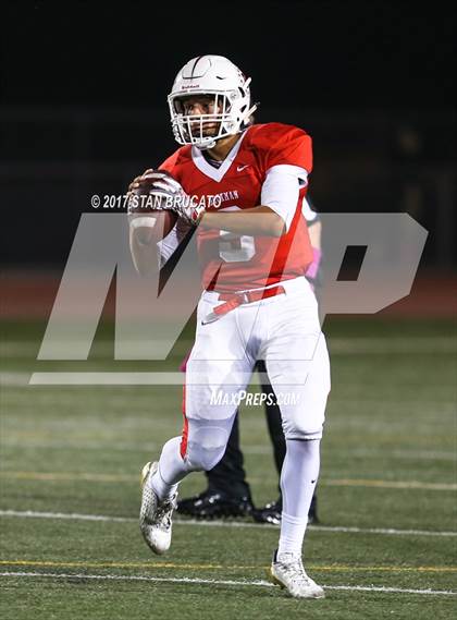 Thumbnail 2 in Irvine Vaqueros vs. Beckman Patriots photogallery.
