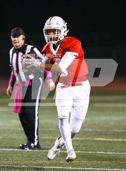 Thumbnail 3 in Irvine Vaqueros vs. Beckman Patriots photogallery.