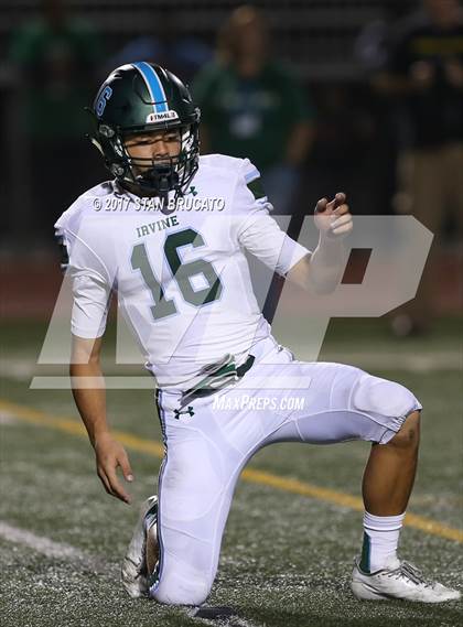 Thumbnail 3 in Irvine Vaqueros vs. Beckman Patriots photogallery.