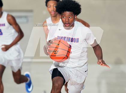 Thumbnail 1 in Dickinson vs. Fort Bend Bush (McDonald's Texas Invitational) photogallery.