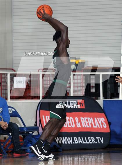 Thumbnail 2 in Dickinson vs. Fort Bend Bush (McDonald's Texas Invitational) photogallery.