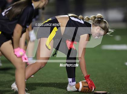 Thumbnail 3 in Ralston Valley vs. Mountain Vista (CHSAA 5A Semi-Final) photogallery.