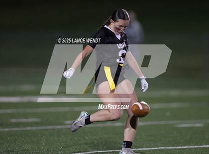 Thumbnail 2 in Ralston Valley vs. Mountain Vista (CHSAA 5A Semi-Final) photogallery.