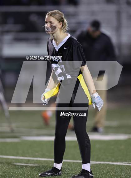 Thumbnail 3 in Ralston Valley vs. Mountain Vista (CHSAA 5A Semi-Final) photogallery.