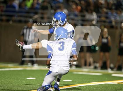 Thumbnail 2 in Tyler @ Plano West photogallery.