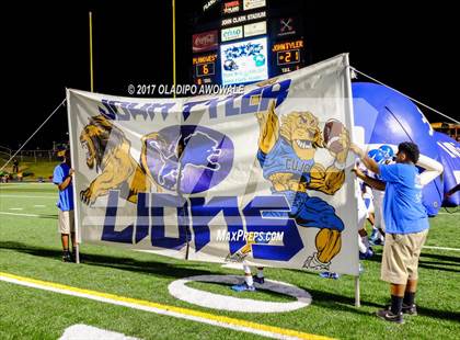 Thumbnail 3 in Tyler @ Plano West photogallery.