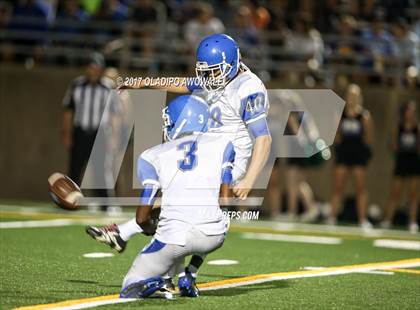 Thumbnail 1 in Tyler @ Plano West photogallery.
