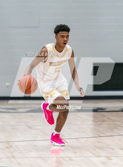 Thumbnail 1 in New Palestine @ Warren Central photogallery.