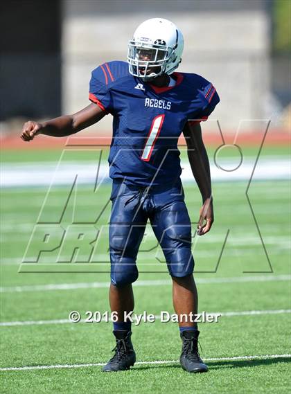 Thumbnail 1 in FR: Nolan Catholic @ Richland Gray photogallery.