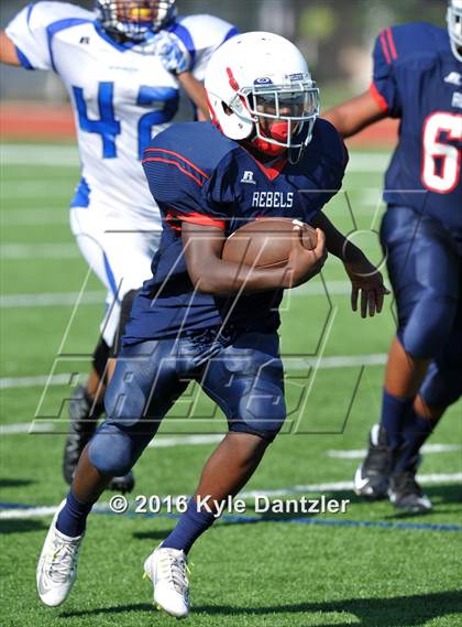 Thumbnail 2 in FR: Nolan Catholic @ Richland Gray photogallery.