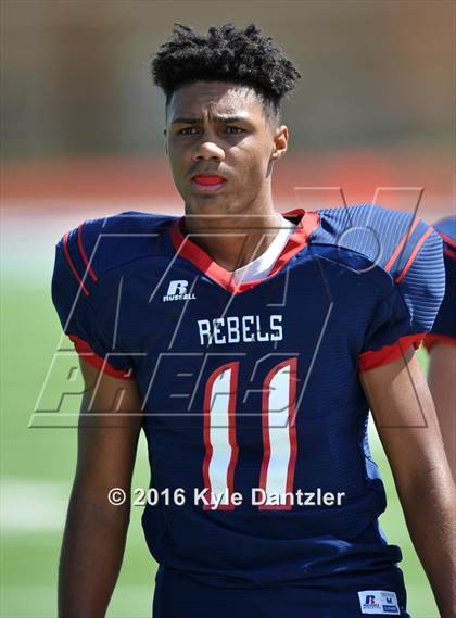 Thumbnail 3 in FR: Nolan Catholic @ Richland Gray photogallery.