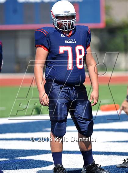 Thumbnail 2 in FR: Nolan Catholic @ Richland Gray photogallery.