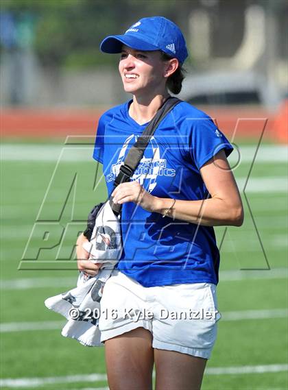 Thumbnail 2 in FR: Nolan Catholic @ Richland Gray photogallery.