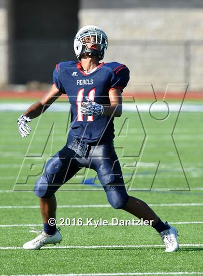 Thumbnail 1 in FR: Nolan Catholic @ Richland Gray photogallery.