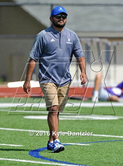 Thumbnail 2 in FR: Nolan Catholic @ Richland Gray photogallery.