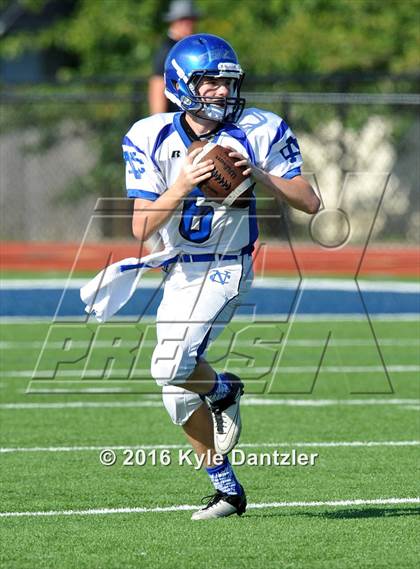 Thumbnail 3 in FR: Nolan Catholic @ Richland Gray photogallery.